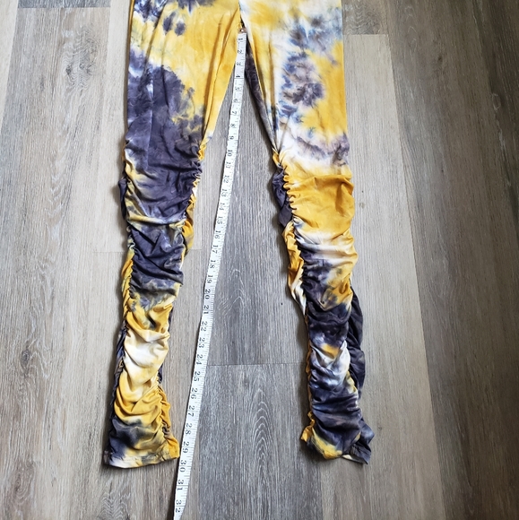 TIE DYE RUCHED LEGGINGS - Picture 8 of 13